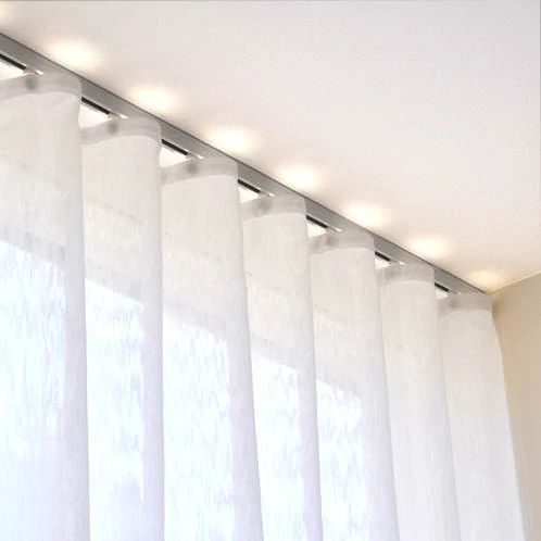 Ripple curtain